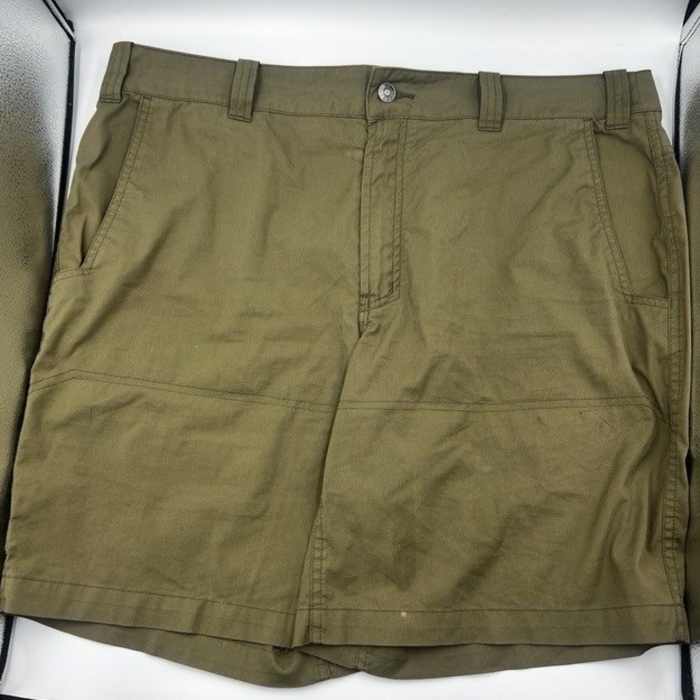 Orvis Men's Size 38 Olive Green Stretch Canvas Utility Hiking Cargo Shorts